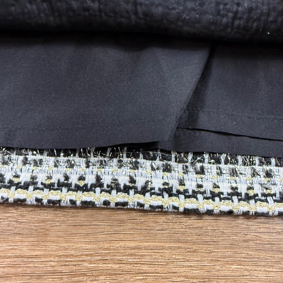 Loft Women's Tweed Metallic Textured Mini Skirt, Size 0, Lined, Holiday, Dressy - Picture 6 of 9